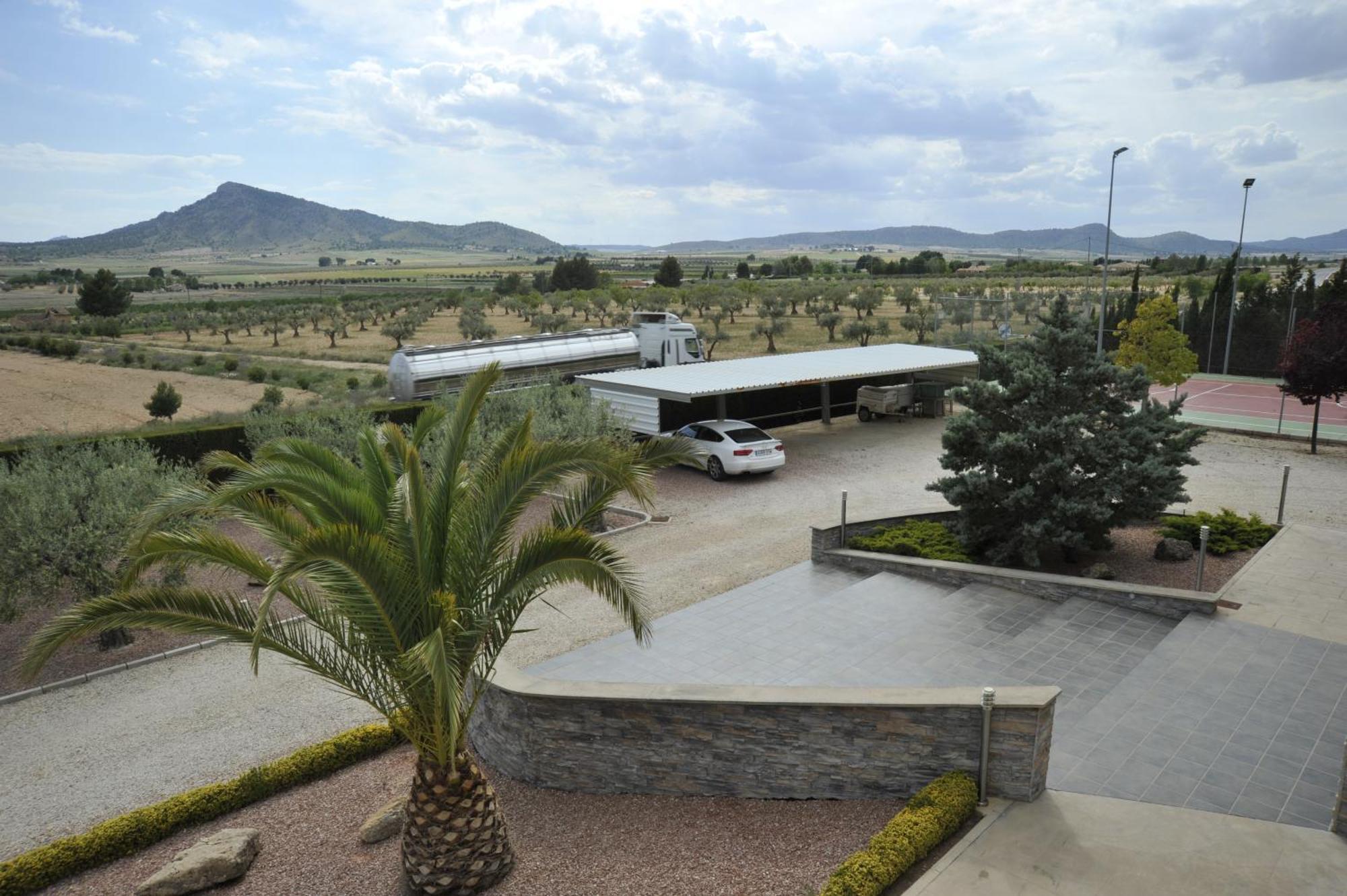 Villa Campo Premium Yecla Exteriér fotografie
